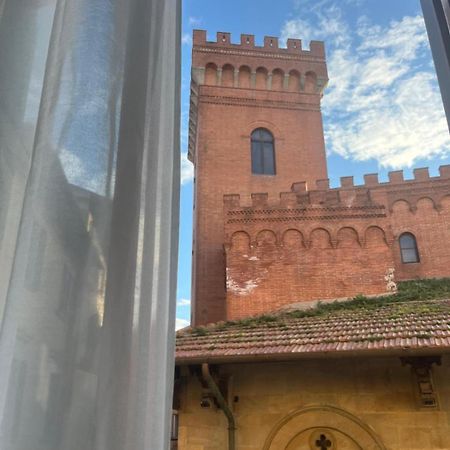 Borgo Amelia - Medieval Charm Apartment 比萨 外观 照片